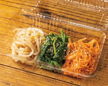 まつ岡特製ナムル盛り